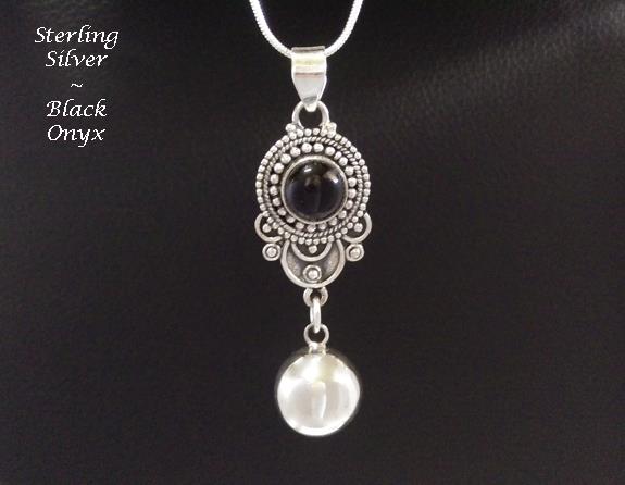 Unique Harmony Ball Necklace with Onyx Gemstone - Click Image to Close
